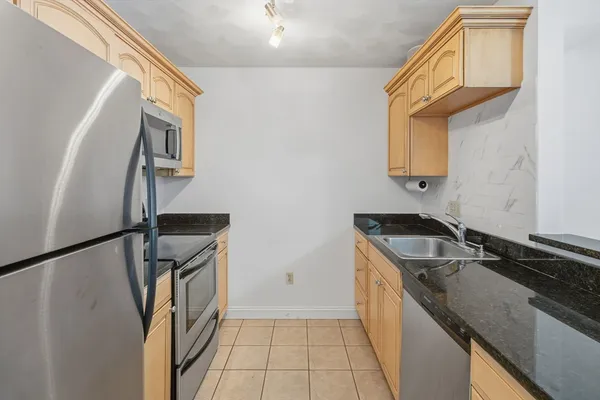 $375,000 | 590 Boston Street, Unit 303, Lynn, MA 01905