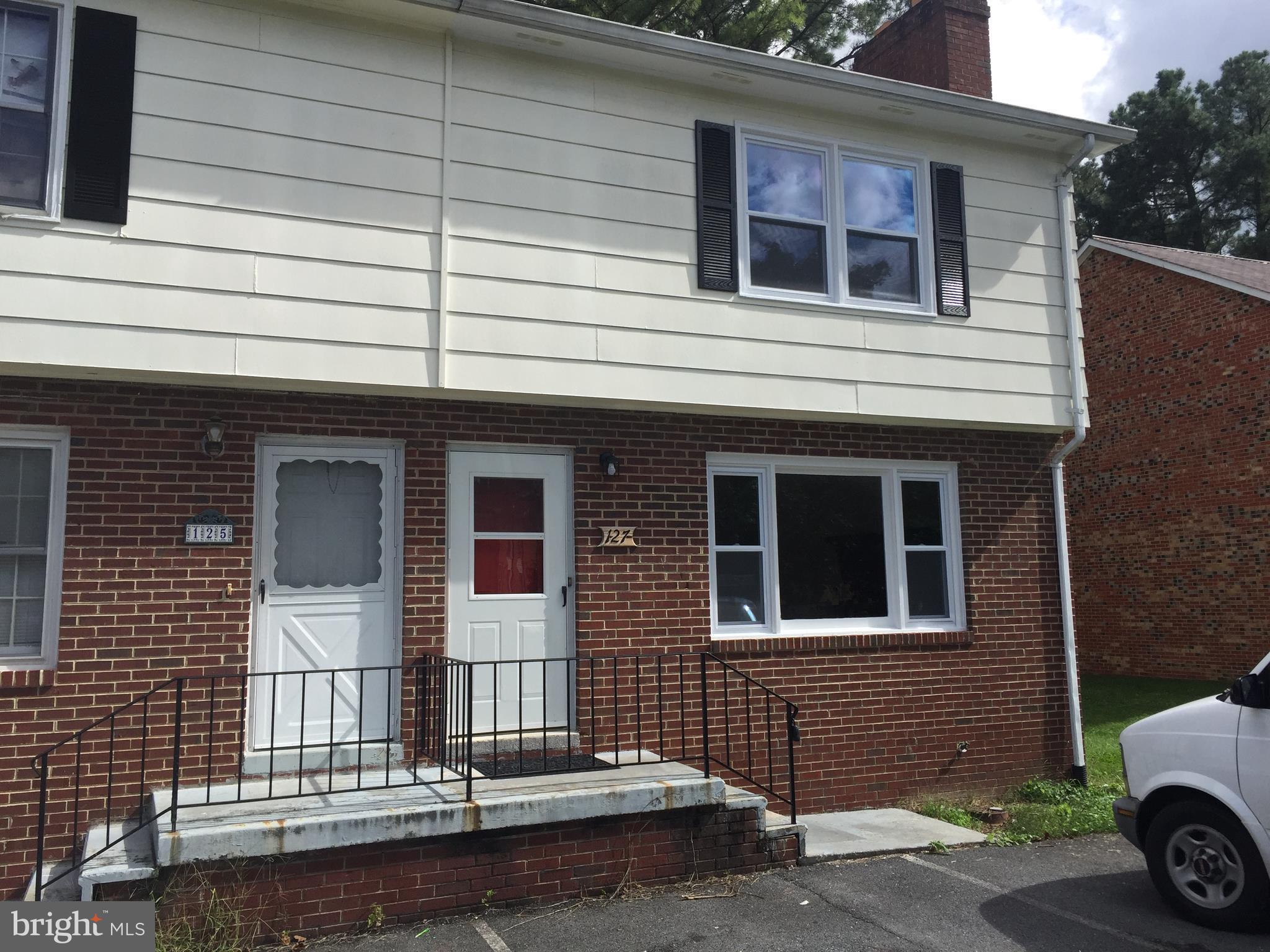127 Brunswick Road Stephens City, VA 22655 - Photo 1 of 10 Exterior (Front)