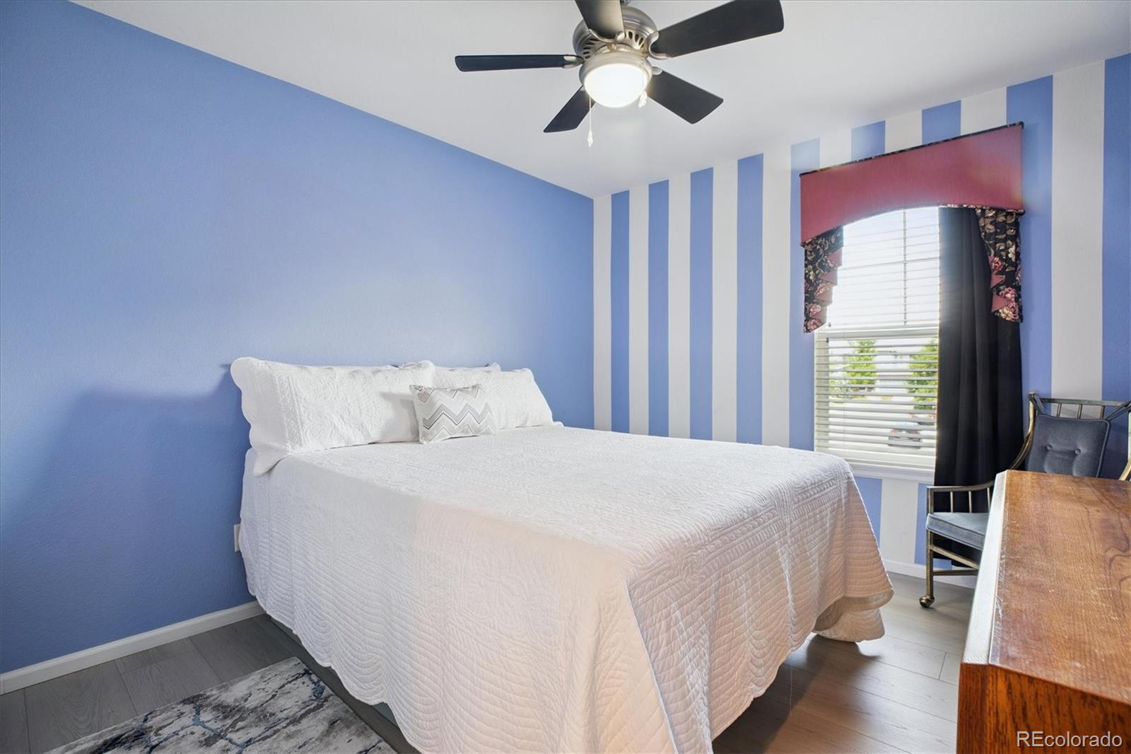 10754 Towerbridge Circle Highlands Ranch, CO 80130 - Photo 20 of 35