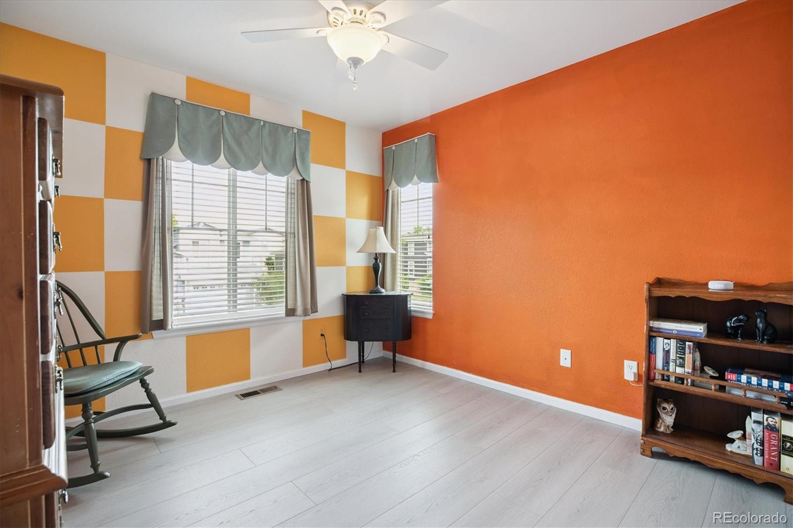 10754 Towerbridge Circle Highlands Ranch, CO 80130 - Photo 21 of 35