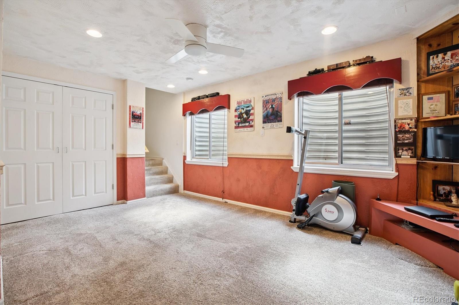 10754 Towerbridge Circle Highlands Ranch, CO 80130 - Photo 25 of 35