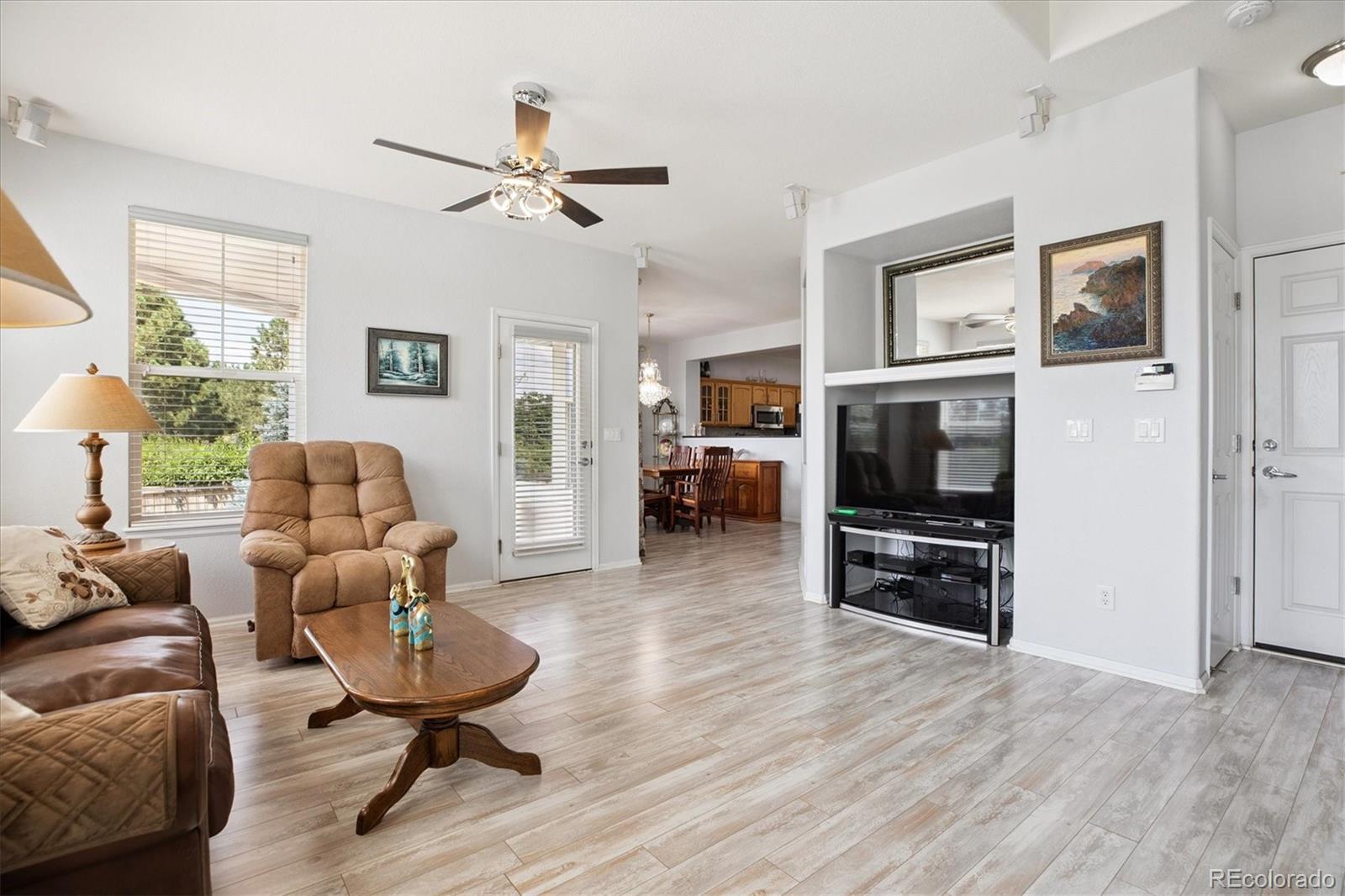 10754 Towerbridge Circle Highlands Ranch, CO 80130 - Photo 7 of 35