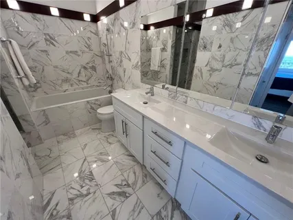 $750,000 | 2510 Grand Boulevard, Unit 3001, Kansas City, MO 64108