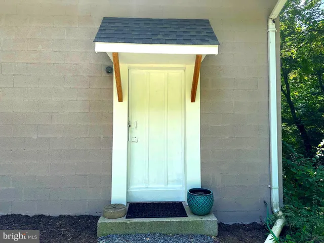 $1,339,900 | 7244 Mink Hollow Road, Highland, MD 20777