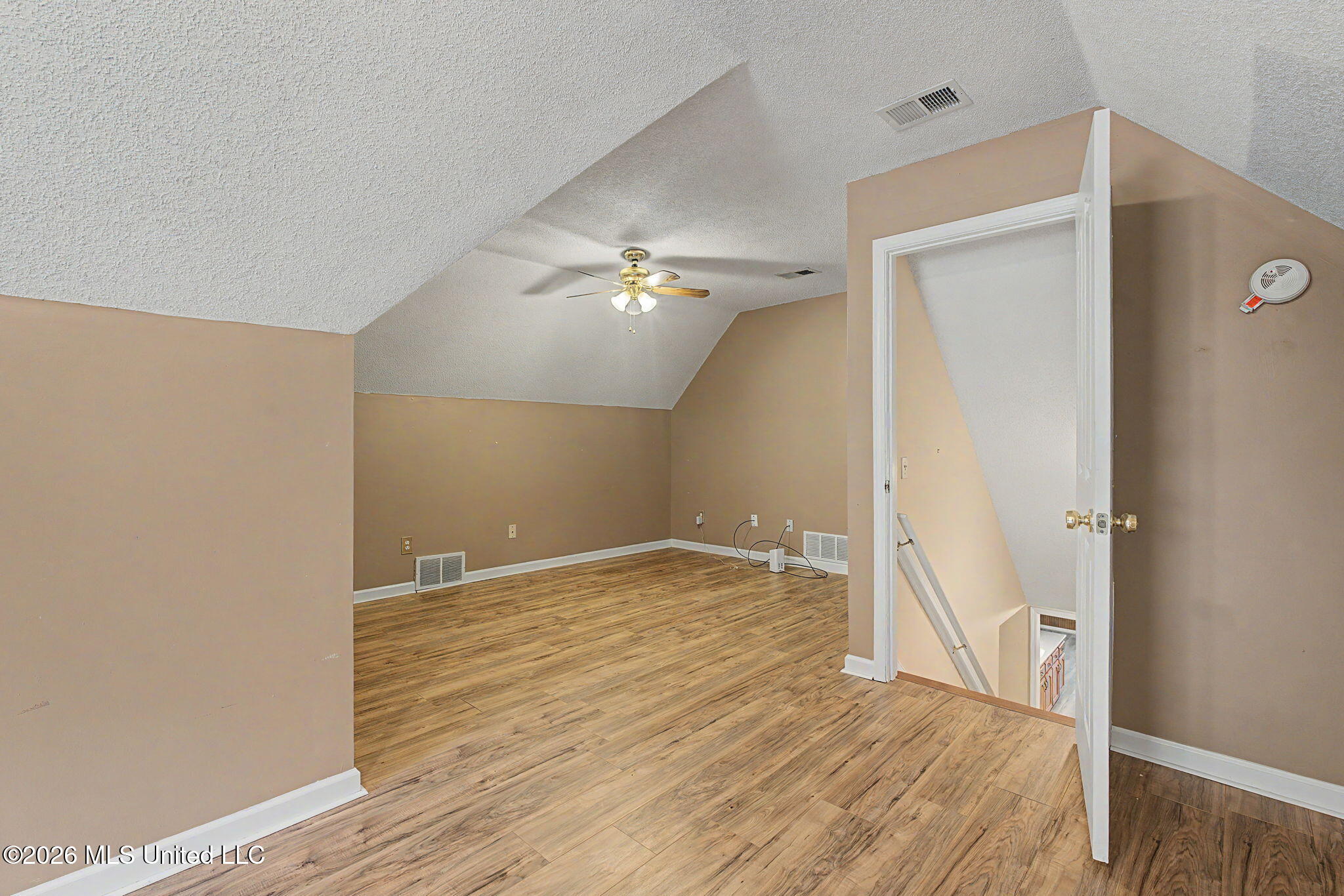 4695 Bell Ridge Cove Olive Branch, MS 38654 - Photo 25 of 37 25-web-or-mls-4695 Bell Ridge Cove-24