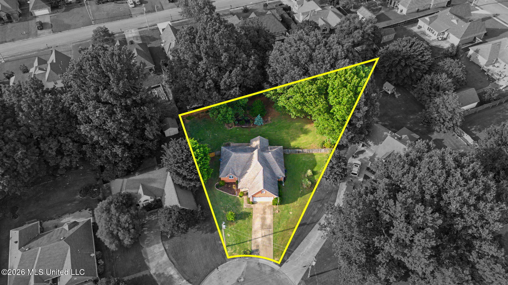 4695 Bell Ridge Cove Olive Branch, MS 38654 - Photo 34 of 37 34-web-or-mls-4695 Bell Ridge Cove-33