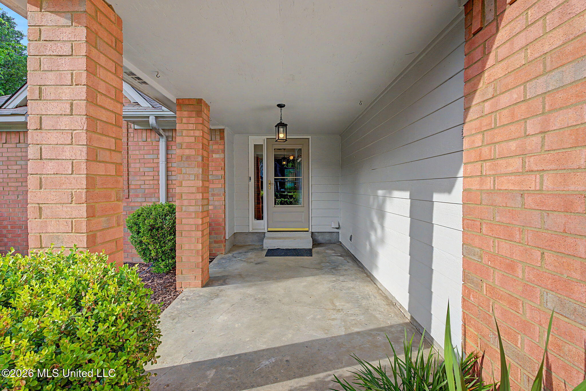 4695 Bell Ridge Cove Olive Branch, MS 38654 - Photo 5 of 37 5-web-or-mls-4695 Bell Ridge Cove-4