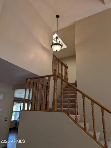 a view of entryway with a livingroom
