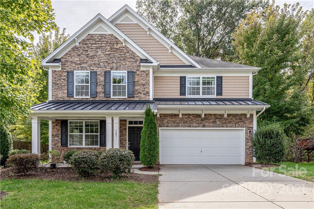 303 Lorraine Road Fort Mill, SC 29708 - Photo 1 of 30 front view of a house with a yard