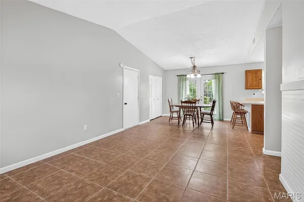 $157,000 | 1017 Wabash Avenue, Farmington, MO 63640