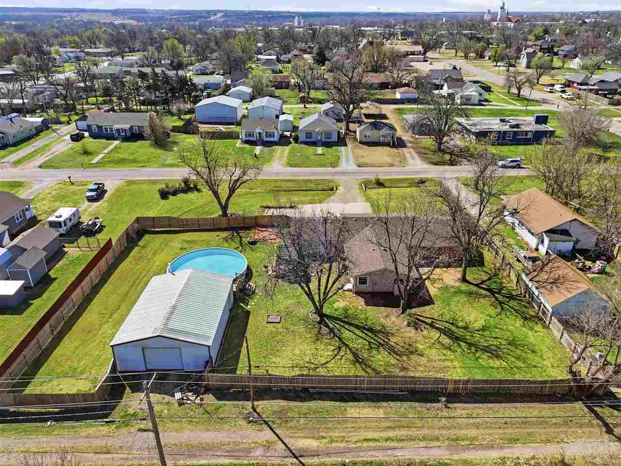 617 Locust Street Perry, OK 73077 - Photo 48 of 50 Gallery Image 48