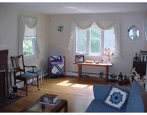 4 Durkee Road Acton, MA 01720 - Photo 3 of 9 Gallery Image 3