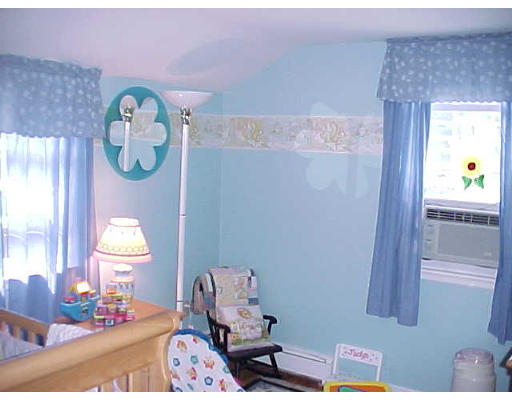 4 Durkee Road Acton, MA 01720 - Photo 8 of 9 Gallery Image 8