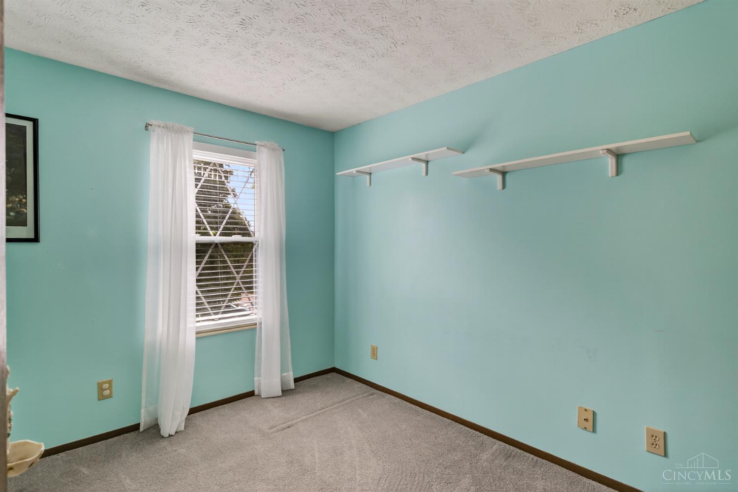 1696 Devils Backbone Road Cincinnati, OH 45233 - Photo 23 of 32 Gallery Image 23