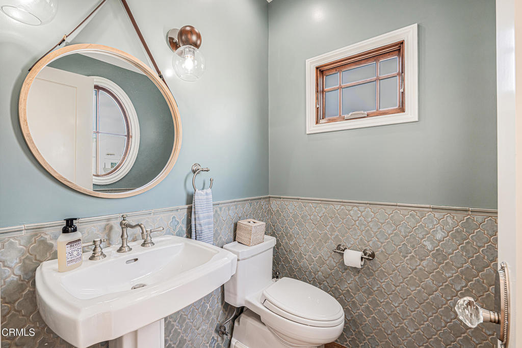 3365 Ocean Drive Oxnard, CA 93035 - Photo 18 of 57