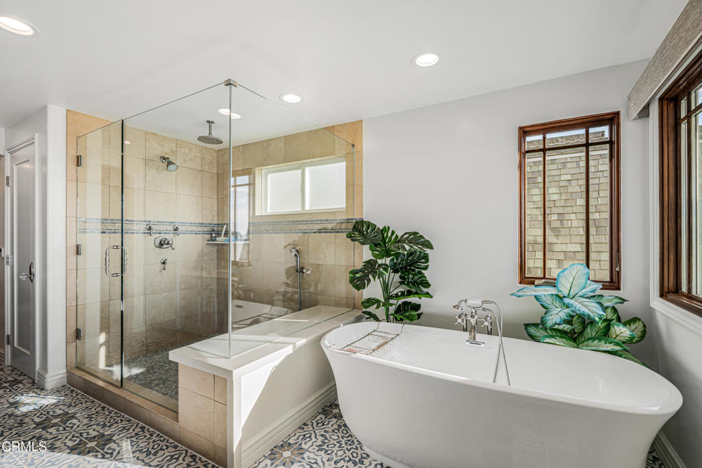 3365 Ocean Drive Oxnard, CA 93035 - Photo 29 of 57