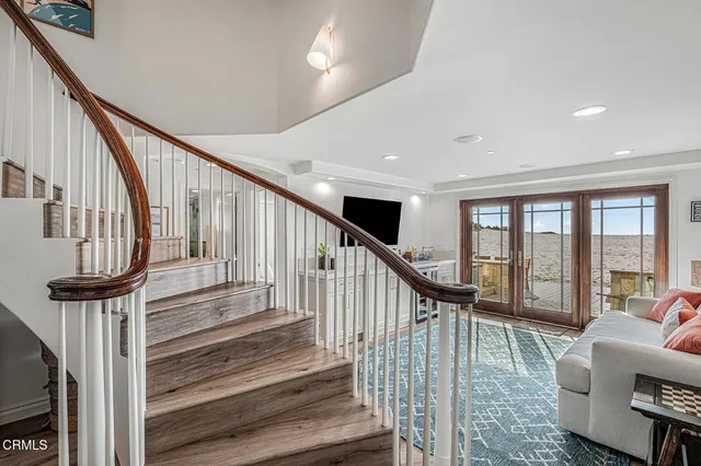 $5,200,000 | 3365 Ocean Drive, Oxnard, CA 93035