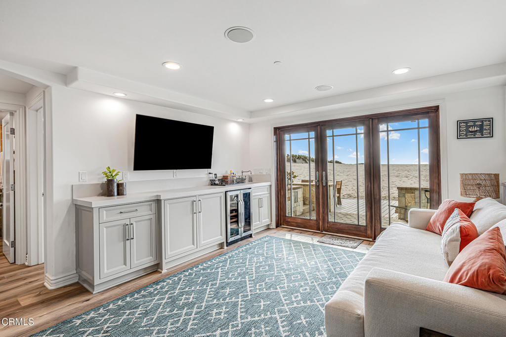 3365 Ocean Drive Oxnard, CA 93035 - Photo 42 of 57