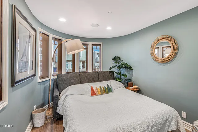 $5,200,000 | 3365 Ocean Drive, Oxnard, CA 93035