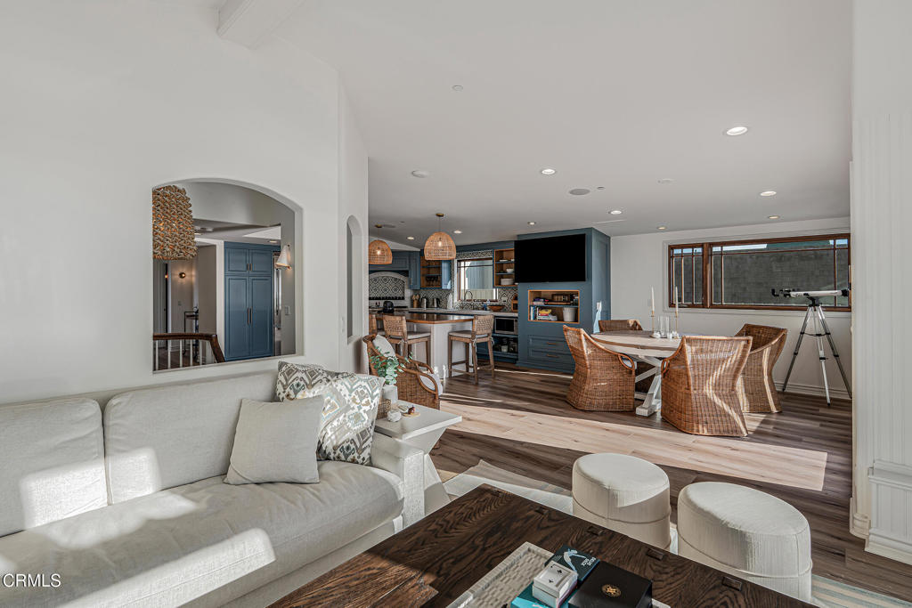 3365 Ocean Drive Oxnard, CA 93035 - Photo 8 of 57