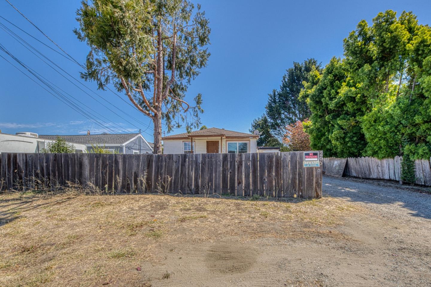 266 Manfre Road Watsonville, CA 95076 - Photo 3 of 24 Gallery Image 3
