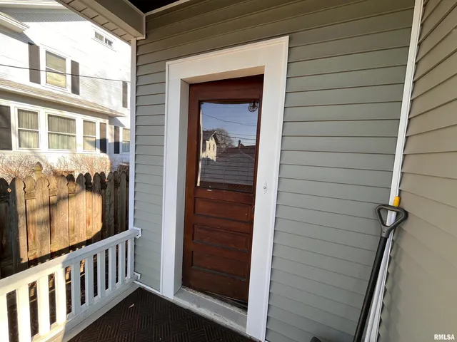 $1,150 | 2608 Leclaire Street, Davenport, IA 52803