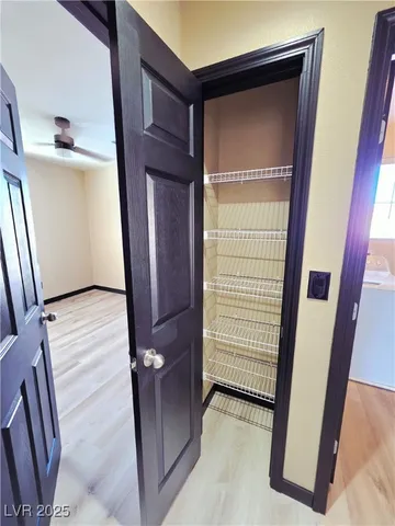 $1,850 | 4353 Santa Clarita Avenue, Las Vegas, NV 89115