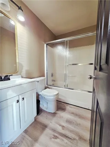 $1,850 | 4353 Santa Clarita Avenue, Las Vegas, NV 89115