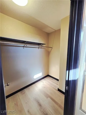 $1,850 | 4353 Santa Clarita Avenue, Las Vegas, NV 89115