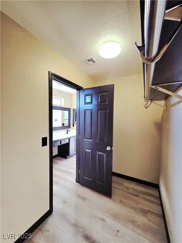 $1,850 | 4353 Santa Clarita Avenue, Las Vegas, NV 89115