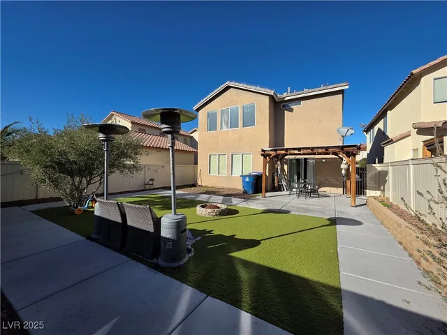 $1,850 | 4353 Santa Clarita Avenue, Las Vegas, NV 89115