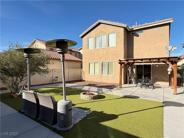 $1,850 | 4353 Santa Clarita Avenue, Las Vegas, NV 89115