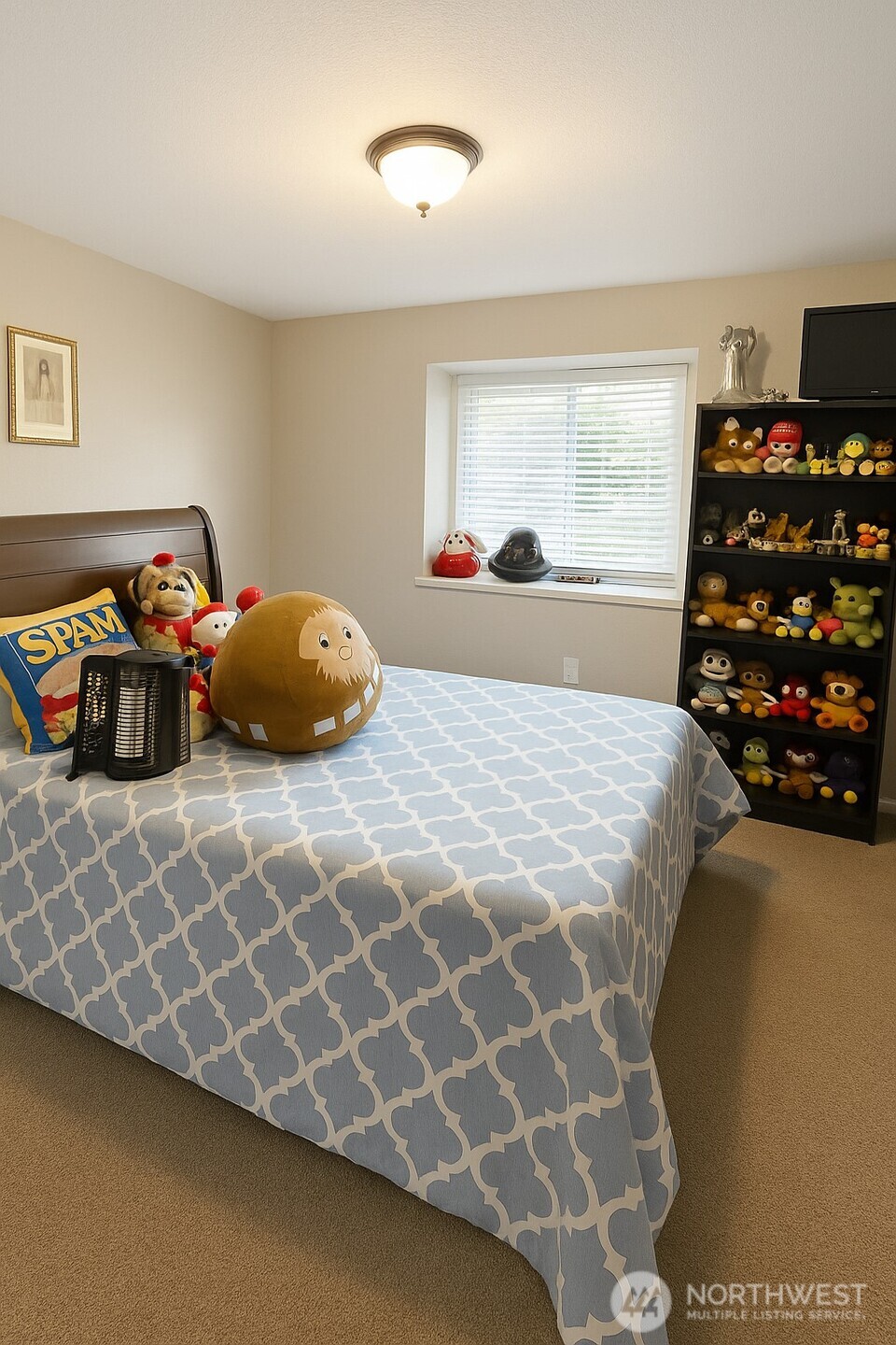 1723 Southwest 324th Street Federal Way, WA 98023 - Photo 16 of 21 a bedroom with a bed and a window