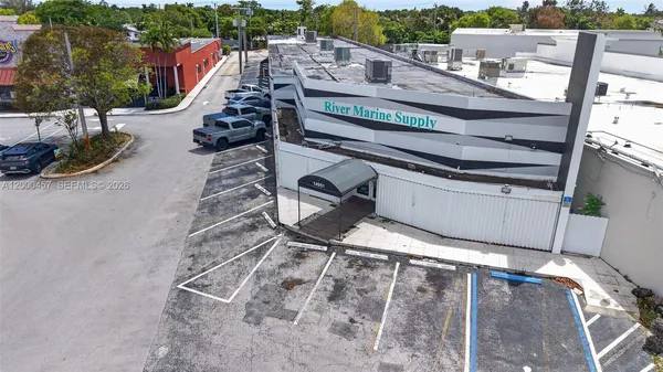 $38 | 14951 South Dixie Highway, Miami, FL 33176