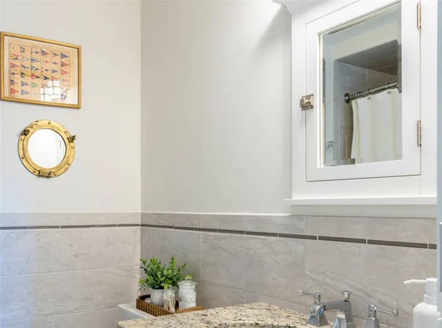 $5,750 | 11 North Hillview Drive, Narragansett, RI 02882