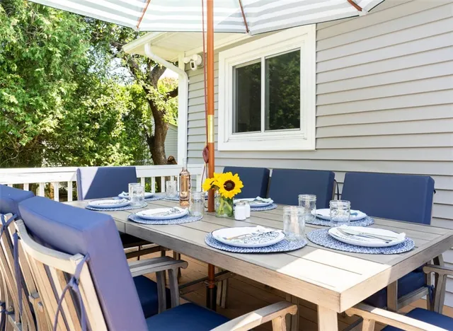 $5,750 | 11 North Hillview Drive, Narragansett, RI 02882