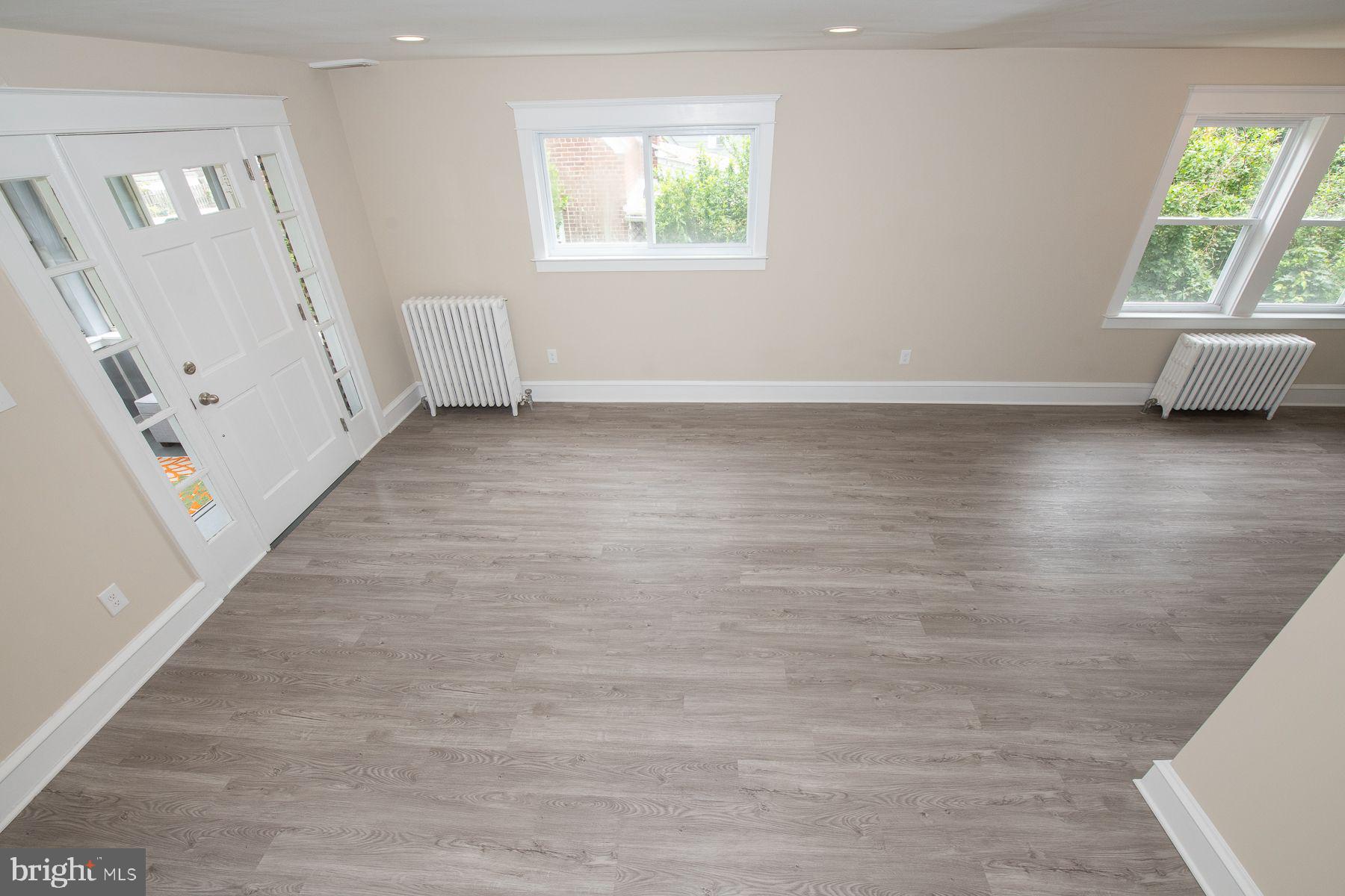 20 North Overhill Road Media, PA 19063 - Photo 6 of 26 Living Room