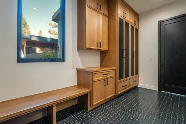 $5,195,000 | 9090 Horned Lark Court, Truckee, CA 96161