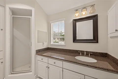 $325,000 | 5826 Doliver Drive, Unit 55, Houston, TX 77057