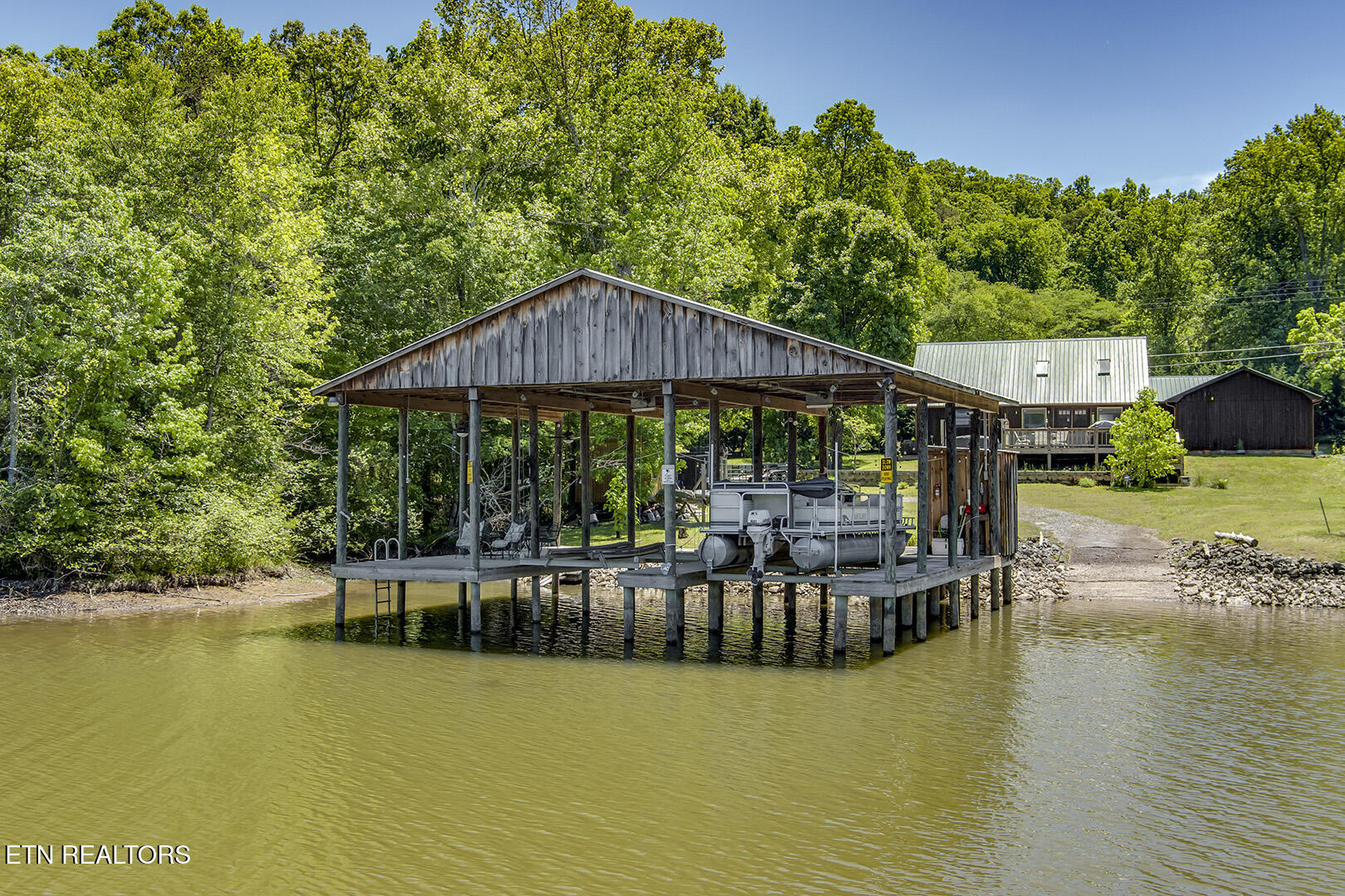 4368 River Road Ten Mile, TN 37880 - Photo 45 of 54 45_RiverRoad_4368_Dock05