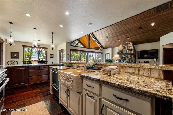$1,385,000 | 11042 North Cattle Drive, Hayden, ID 83835