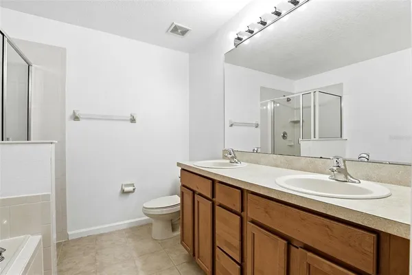 $2,225 | 12049 Great Commission Way, Orlando, FL 32832