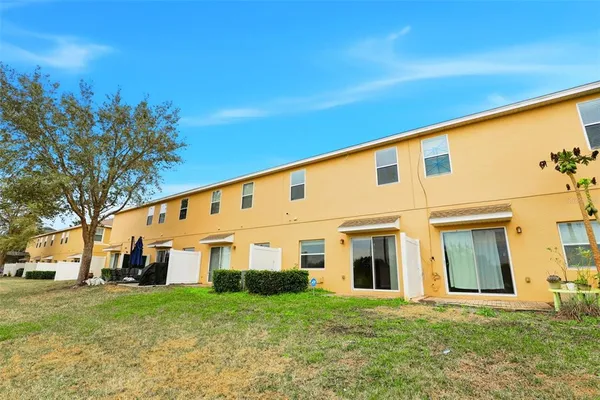 $2,225 | 12049 Great Commission Way, Orlando, FL 32832