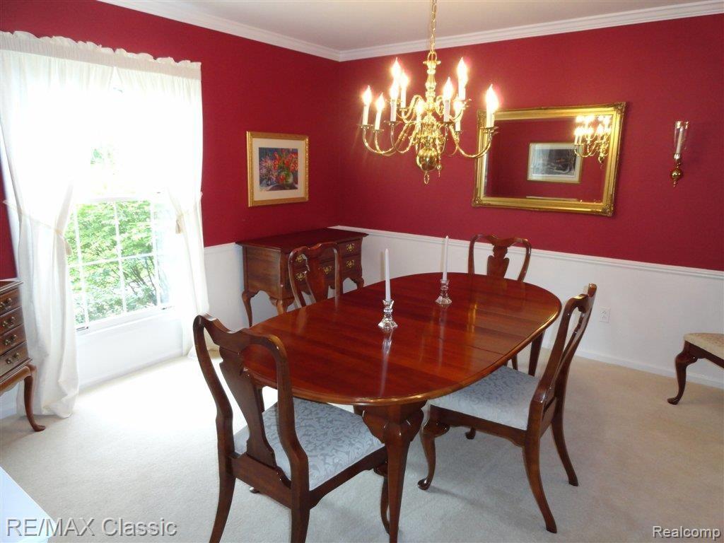 33833 Hunters Pointe Road Farmington, MI 48331 - Photo 14 of 22 Dining.JPG