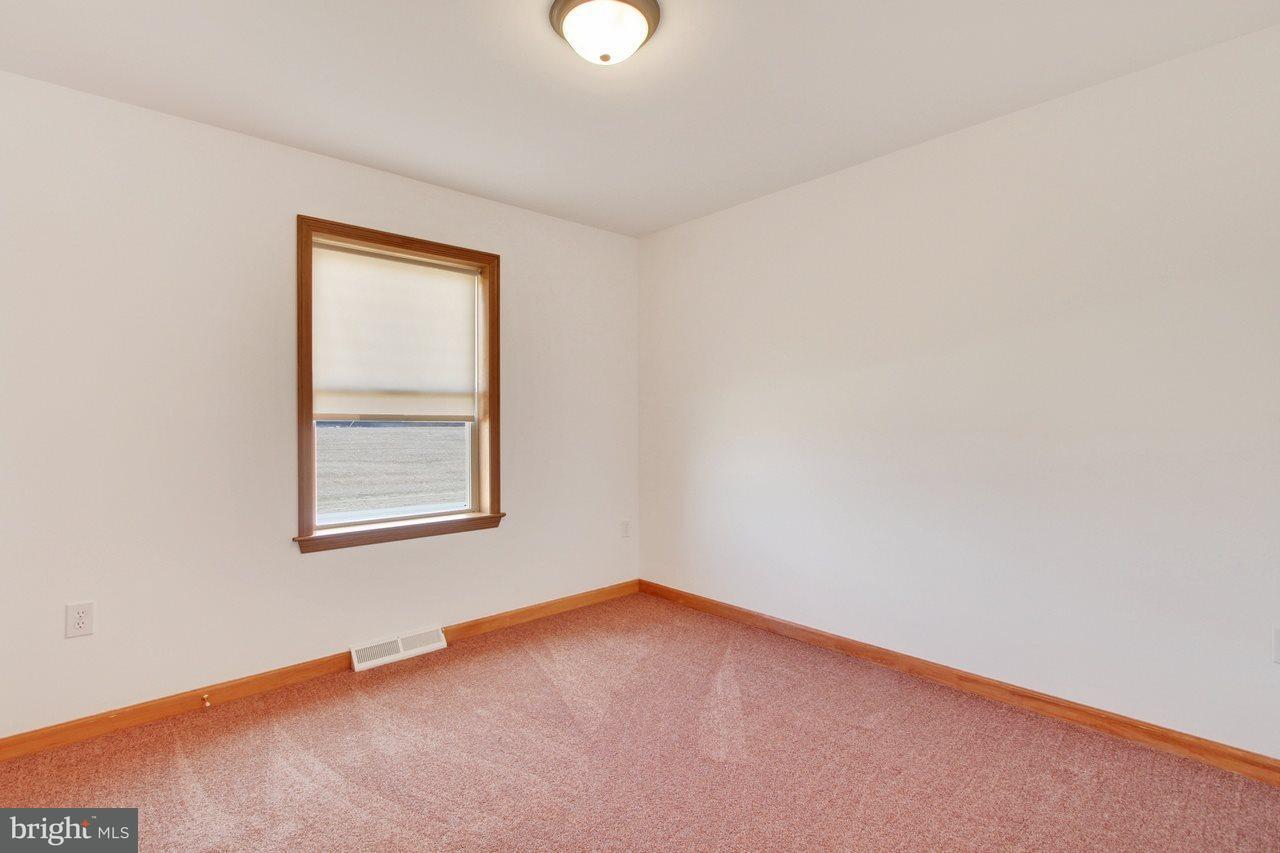 634 Good Road Airville, PA 17302 - Photo 8 of 17 Gallery Image 8