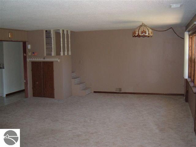 3306 Shady Shores Road Lupton, MI 48635 - Photo 13 of 25 1756265-12.JPG