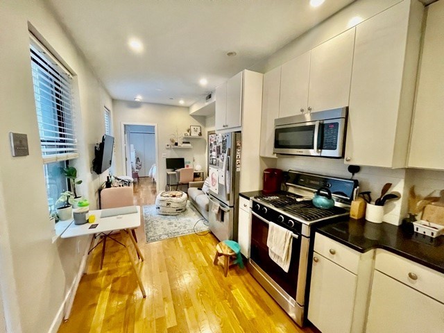 419 Hanover Street, Unit 3 Boston, MA 02113 - Photo 2 of 13