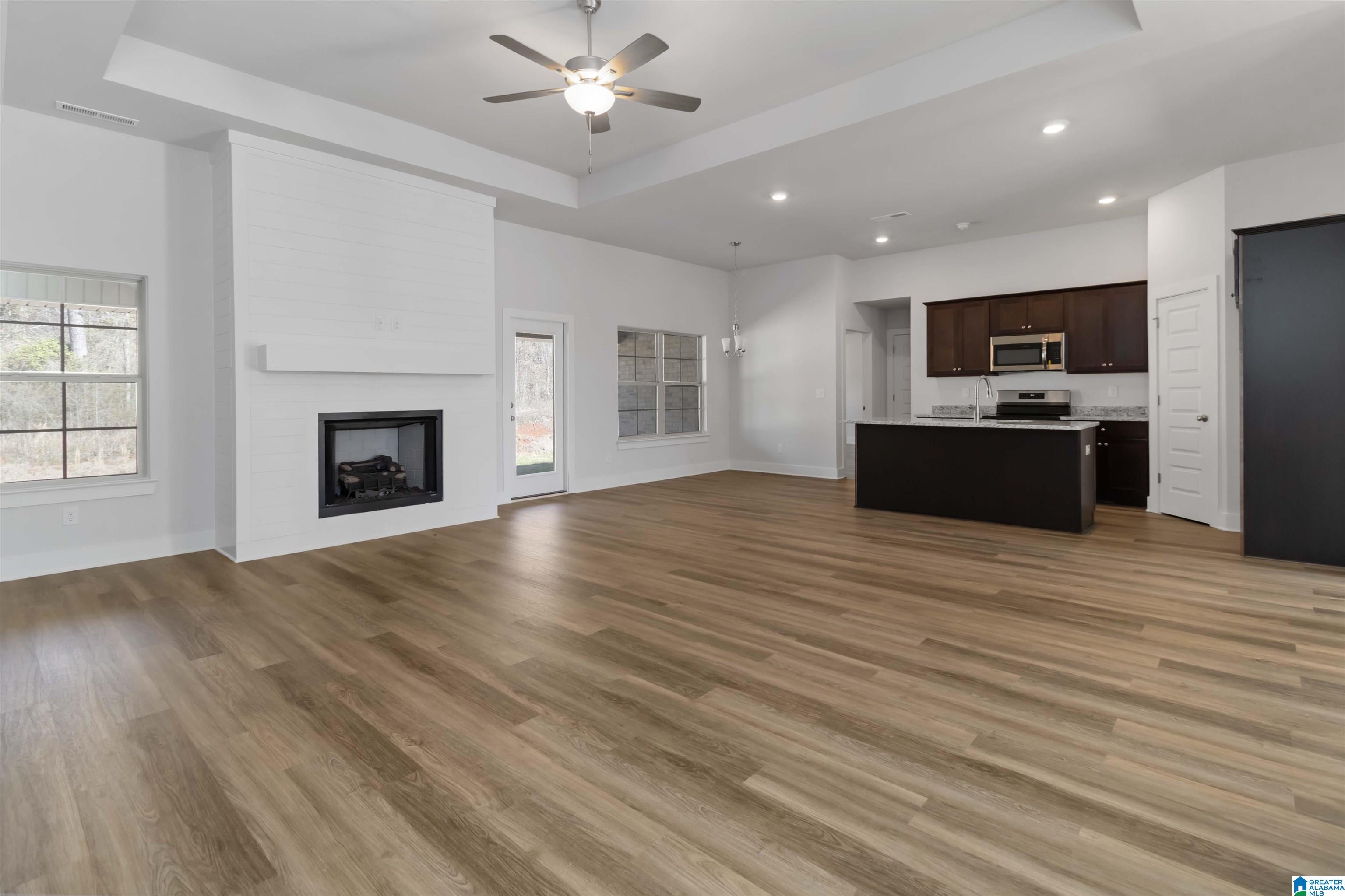 216 Dawsons Cv Drive Alabaster, AL 35007 - Photo 12 of 30