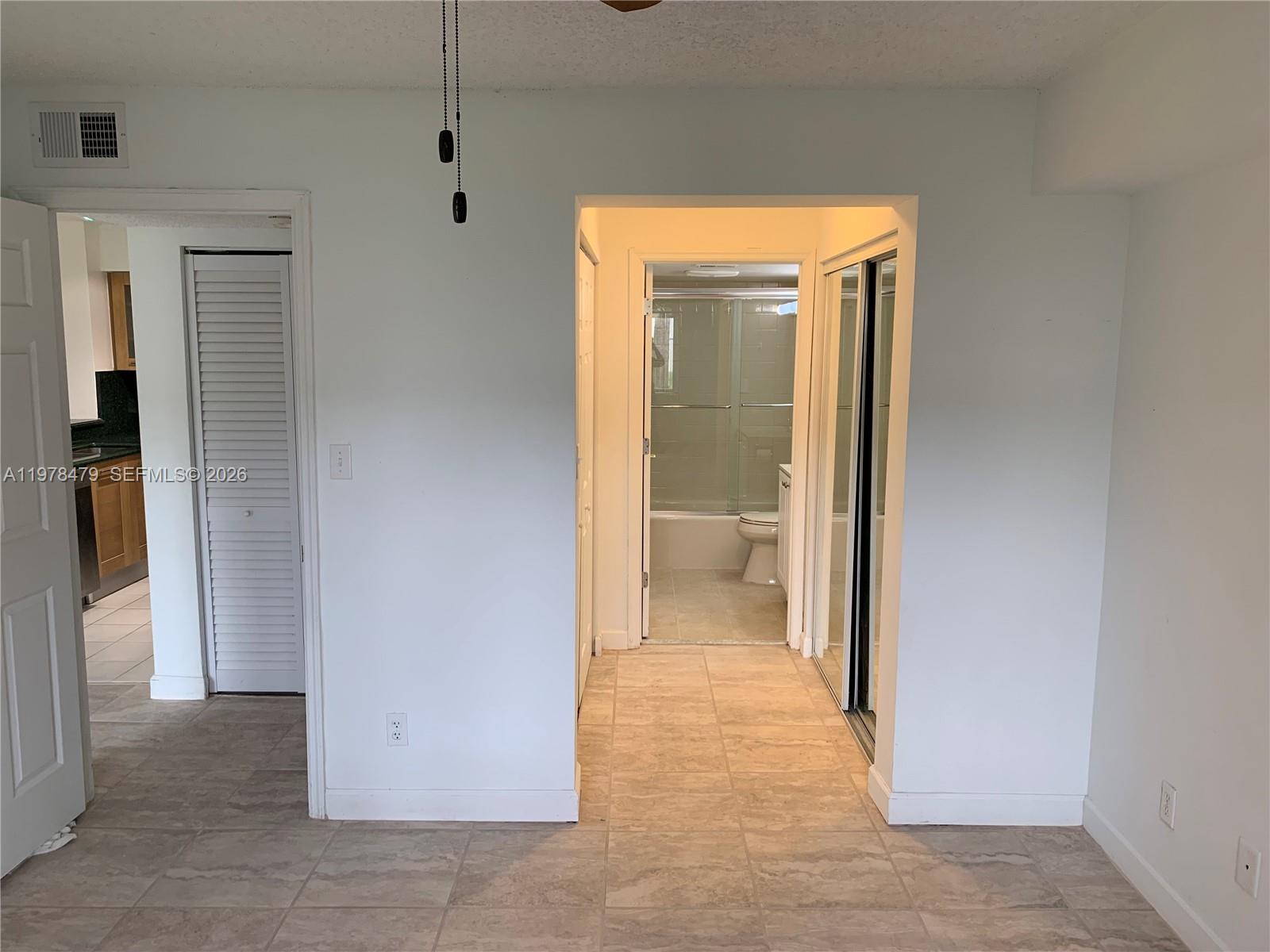 570 South Park Road, Unit 136 Hollywood, FL 33021 - Photo 15 of 54