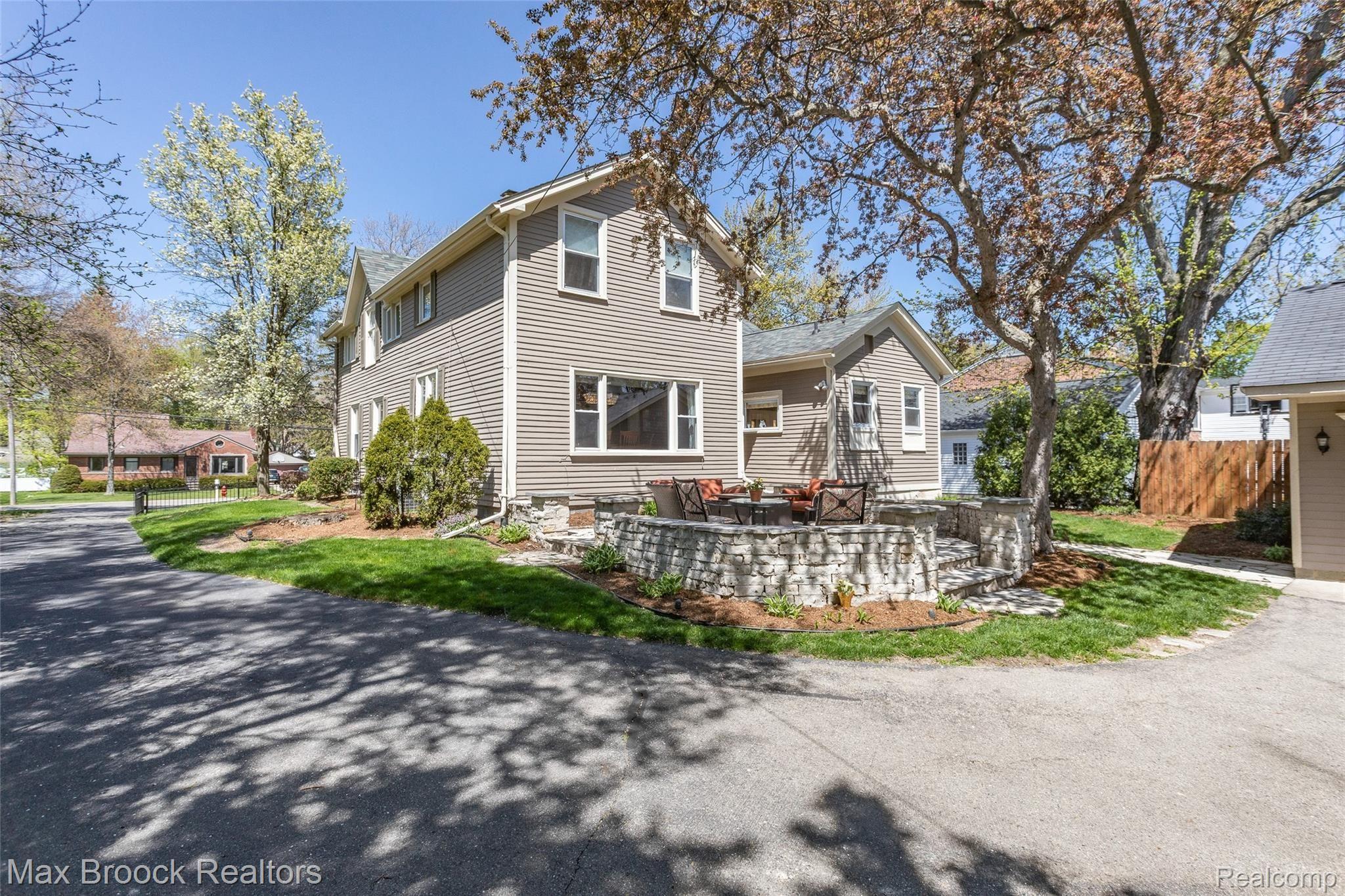 18277 Beverly Road Franklin, MI 48025 - Photo 39 of 44 244A0779.jpg